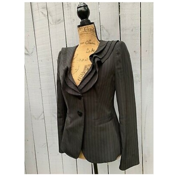 Armani Collezioni suit - Picture 8 of 11